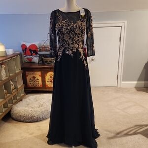 Elegant Navy and Gold Evening Gown